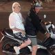 ΘΕΑ: 89χρονη κάνει το γύρω του κόσμου με μοτοσυκλέτα και μας ενημερώνει με φωτογραφίες!