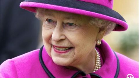 Εντείνεται η ανησυχία των Βρετανών για την κατάσταση της υγείας της Βασίλισσα Ελισάβετ