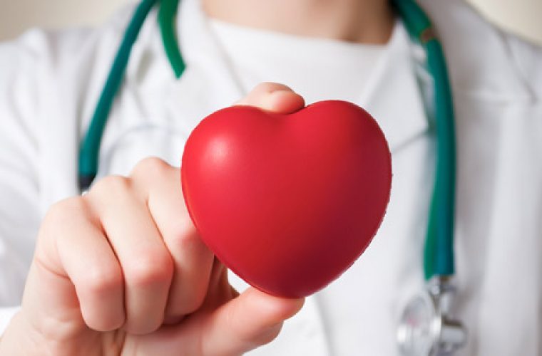 Καρδιολόγος αποκαλύπτει ποια είναι η χειρότερη τροφή για την υγεία της καρδιάς σου