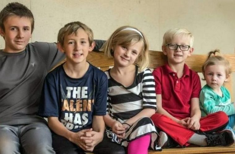 Τα ορφανά που έγιναν viral: «Ζητείται οικογένεια: Πέντε αδέλφια θέλουν να ενωθούν»