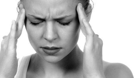 Οι ειδικοί προειδοποιούν: Το λάθος σουτιέν μπορεί να προκαλέσει πονοκέφαλο
