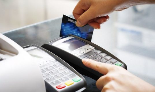 Ερχονται αλλαγές στις ανέπαφες συναλλαγές -Τι θα ισχύει από 14 Σεπτεμβρίου για πληρωμές με κάρτα