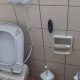 Σάλος στο Ναύπλιο: Βρέθηκε σε τουαλέτα ταβέρνας κρυφή κάμερα με μορφή κρεμάστρας!