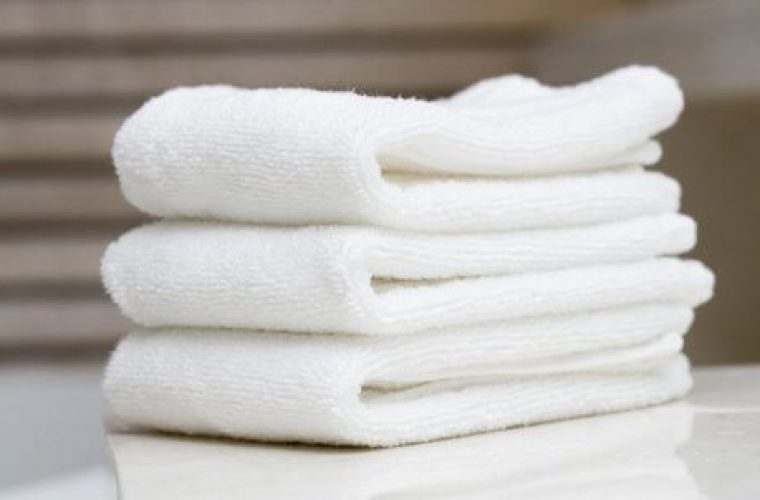 5 εύκολοι και οικονομικοί τρόποι για να λευκάνετε τις πετσέτες!