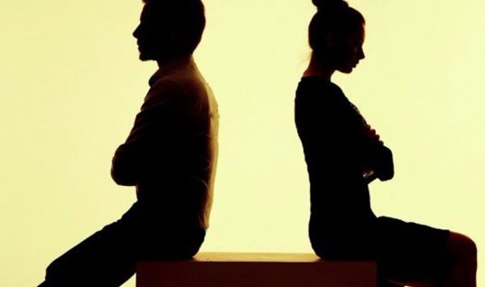 Aυτή είναι η Νο1 αιτία διαζυγίου – Και δεν είναι η απιστία!