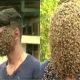 Νεαρός μαζεύει 60.000 μέλισσες στο κεφάλι του, γιατί τον κάνουν να νιώθει… άνετα! (vid)