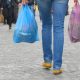 Τέλος με νόμο η δωρεάν πλαστική σακούλα! Θα την πληρώνουν οι καταναλωτές