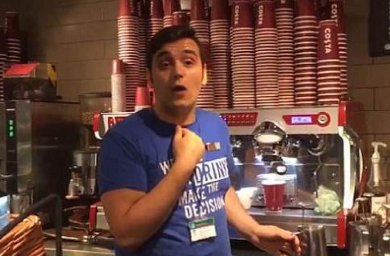 Απίστευτο: Υπάλληλοι σε καφετέρια στο Λονδίνο αρνήθηκαν να πουλήσουν τοστ σε πελάτη επειδή θα το έδινε σε άστεγο! (εικόνες&βίντεο)