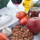 Χοληστερίνη: Οι Top-10 τροφές που καθαρίζουν τις αρτηρίες από την χοληστερόλη