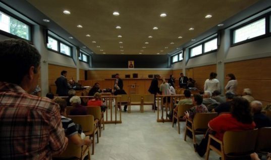 Βόλος: Σοκάρει η κακοποίηση γυναίκας από τον άντρα της – Τα δάκρυά της συγκίνησαν τους δικαστές!