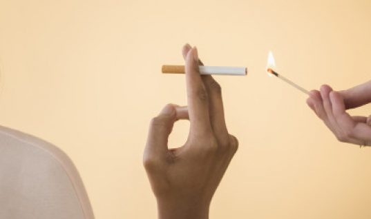 Έξυπνοι τρόποι για να κόψετε το τσιγάρο και τι θα γλιτώσετε αφότου σβήσετε το τελευταίο