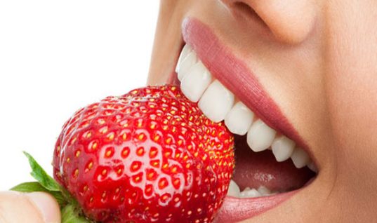 10 καθημερινές συνήθειες που φθείρουν τα δόντια σου!
