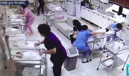 Συγκλονιστικό βίντεο: Νοσοκόμες σώζουν νεογέννητα κατά τη διάρκεια σεισμού