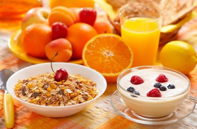 Η τροφή που πρέπει να υπάρχει στο πρωινό σου αν θες να είσαι υγιής και αδύνατη
