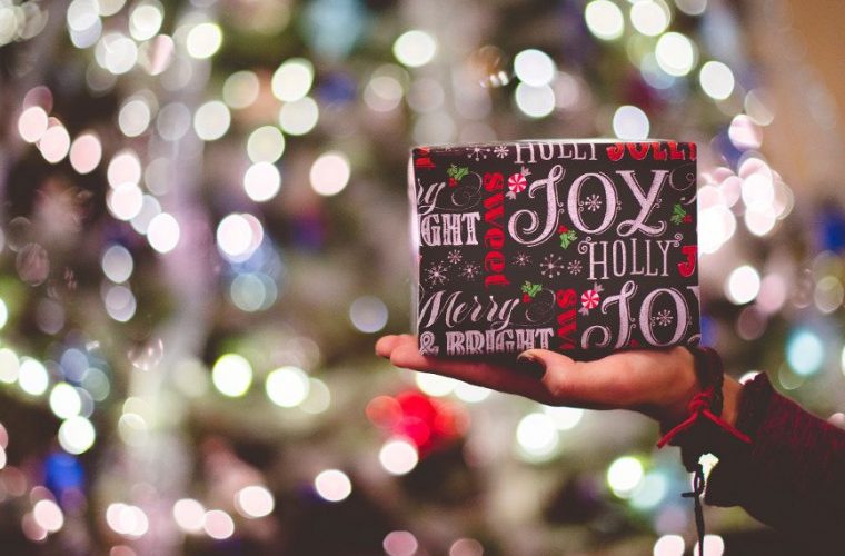 Tα δώρα που πρέπει να αποφύγετε να χαρίσετε στις γιορτές -Σύμφωνα με μελέτη