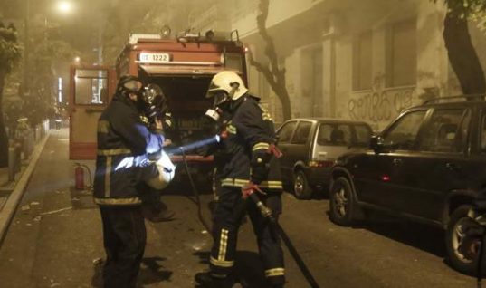 Τραγωδία στην Καλλιθέα: Νεκρές δυο γυναίκες από φωτιά