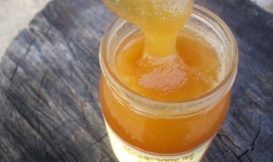 Γιατί κρυσταλλώνει το μέλι; Πως θα το ρευστοποιήσετε ξανά