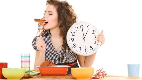 3-Hours Diet: Τρως τα πάντα και χάνεις κιλά και πόντους στην κοιλιά!