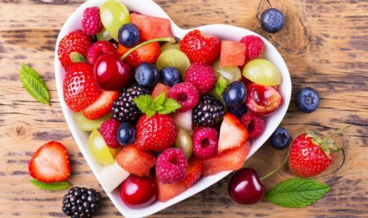 Τα 11 φρούτα που περιέχουν τη λιγότερη ζάχαρη!
