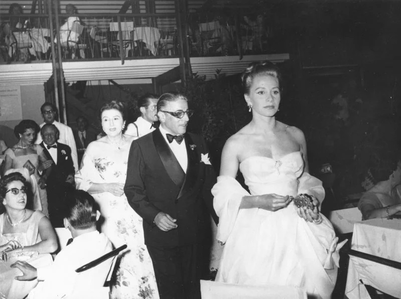 Σταύρος Νιάρχος: Οι 5 γάμοι και η κόντρα με τον Ωνάση για τις αδελφές Λιβανού -Τις παντρεύτηκε και τις δυο (εικόνες)