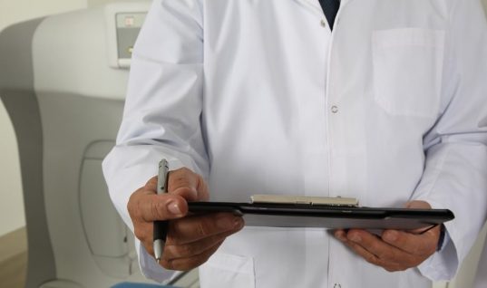Δείτε την ακτινογραφία 35χρονης ασθενούς που άφησε… «άφωνους» τους γιατρούς του Νοσοκομείου Κορίνθου