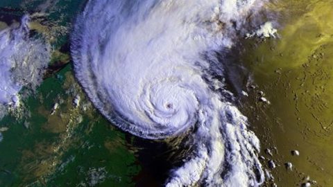 Μετεωρολόγοι προειδοποιούν: «Μεσογειακός κυκλώνας» απειλεί τη χώρα