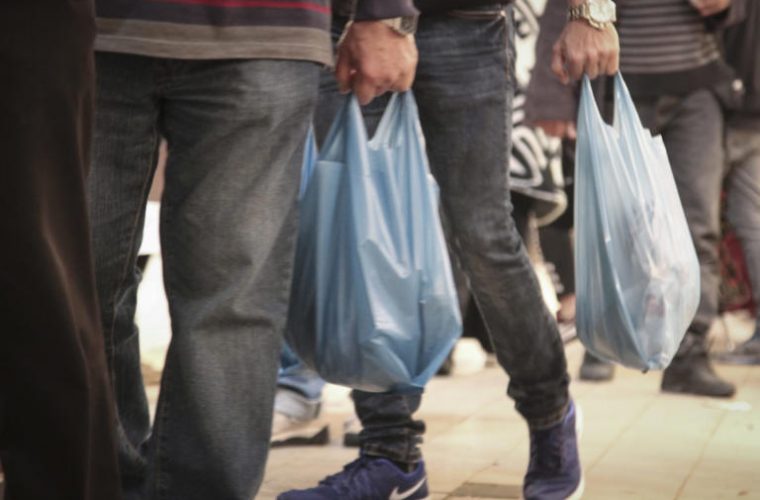 Υπερδιπλάσιο το κόστος της πλαστικής σακούλας από την 1η Ιανουαρίου