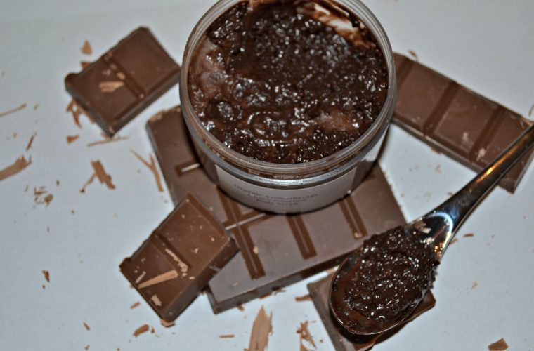 DIY: Το body scrub σοκολάτας για λείο, απαλό και μυρωδάτο δέρμα!