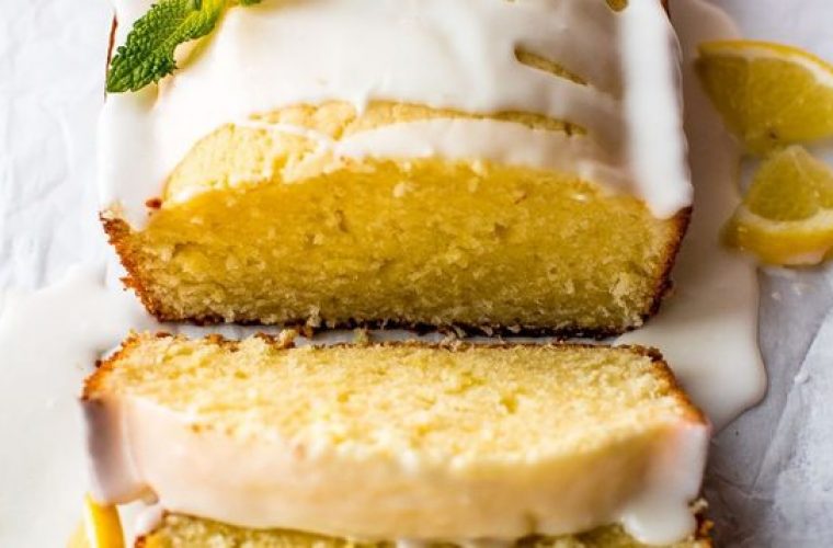 Αφράτο κέικ λεμόνι χωρίς βούτυρο με λαχταριστό γλάσο!