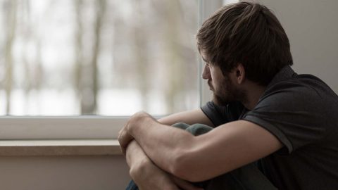 Τα 5 πολύ σοβαρά σημάδια της κατάθλιψης. Αν σου συμβαίνουν πρέπει να μιλήσεις με ειδικό