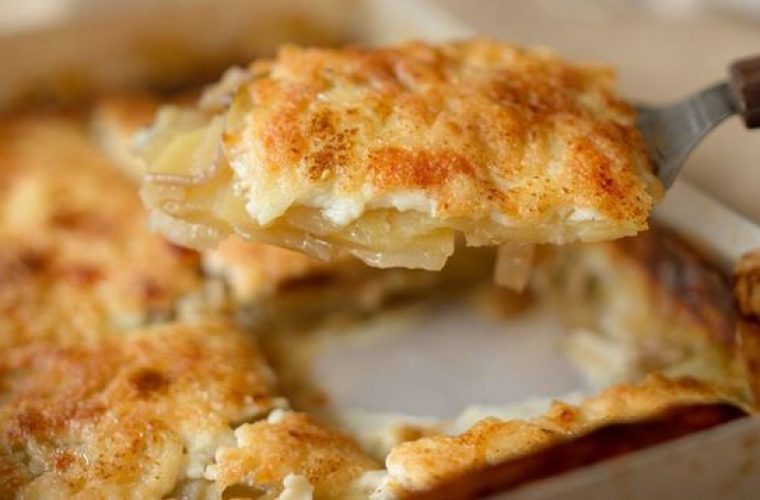 Πατάτες Λιονέζ του Άκη: Μια καταπληκτική συνταγή συν ένα έξτρα tip