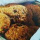 Απλή, οικονομική και υγιεινή συνταγή για μπισκότα από την αδερφή της Άννας-Μαρίας Παπαχαραλάμπους που είναι ζαχαροπλάστης