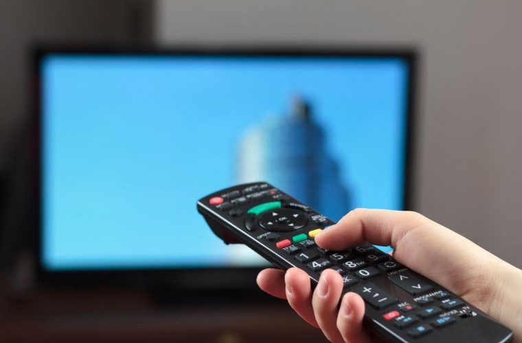 Το 5G αλλάζει τις συχνότητες στις τηλεοράσεις – Πότε τις επανασυντονίζουμε
