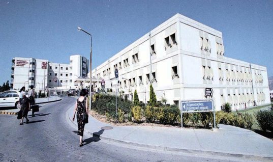 Αδιανόητο περιστατικό στην Κρήτη: Πήγαν λάθος παιδί στο νοσοκομείο γιατί έχουν δίδυμα!