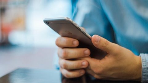 Τι συμβουλεύει η ΕΛΑΣ μετά τις απάτες με sms σε Σέρρες και Ηράκλειο όπου άρπαξαν χιλιάδες ευρώ