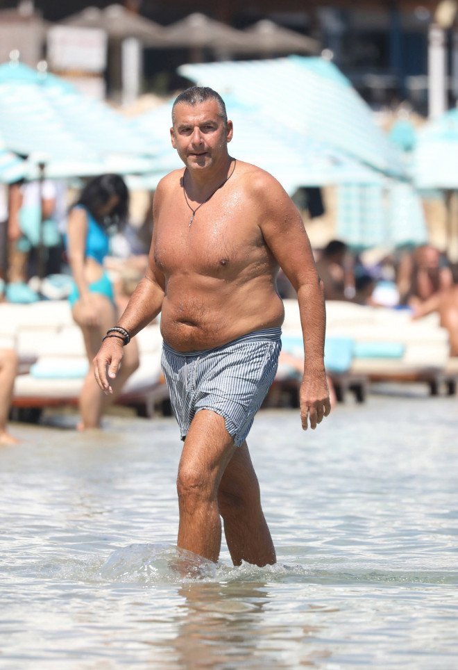 Ο Γιώργος Λιάγκας έχασε περισσότερα από 20 κιλά και έμεινε μισός! (εικόνα)