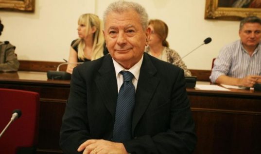 Βρέθηκε νεκρός ο πρώην υπουργός του ΠΑΣΟΚ, Σήφης Βαλυράκης