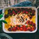 Η συνταγή που αντιγράφουν όλοι στο TikTok: Πέννες με φέτα και ντοματίνια!