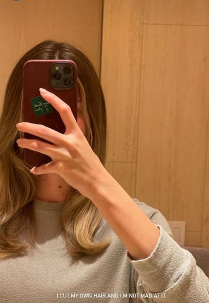 Η Αμαλία Κωστοπούλου έκοψε τα μαλλιά της μόνη της! (εικόνα)