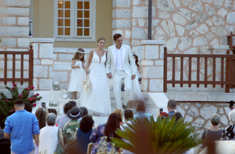 Παντρεύτηκαν Δανάη Μιχαλάκη-Γιώργος Παπαγεωργίου (εικόνες)