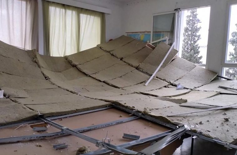 Έπεσε η οροφή σε δημοτικό σχολείο στη Θεσσαλονίκη – Πώς έσωσε τα 20 παιδιά η δασκάλα