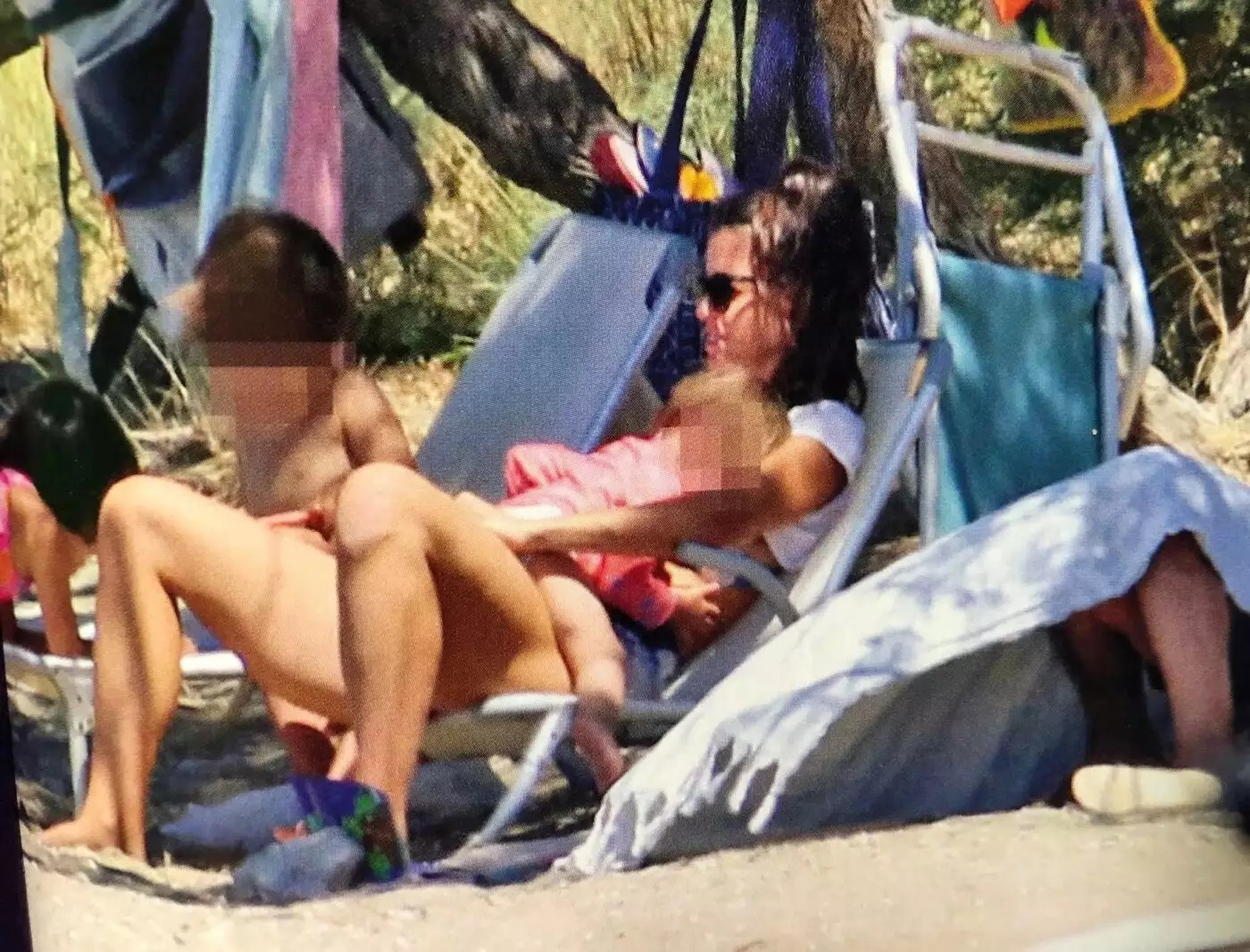 Σωτήρης Κοντιζάς: Οι βουτιές με τα τρία παιδιά του- Η μικρή του κόρη είναι κατάξανθη! (εικόνες)