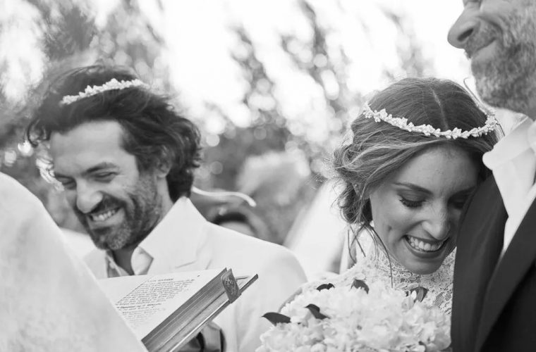 Επέτειος γάμου για την Αθηνά Οικονομάκου και ευχήθηκε στον σύζυγό της με δύο φωτογραφίες του απότ ην ημέρα! (εικόνες)