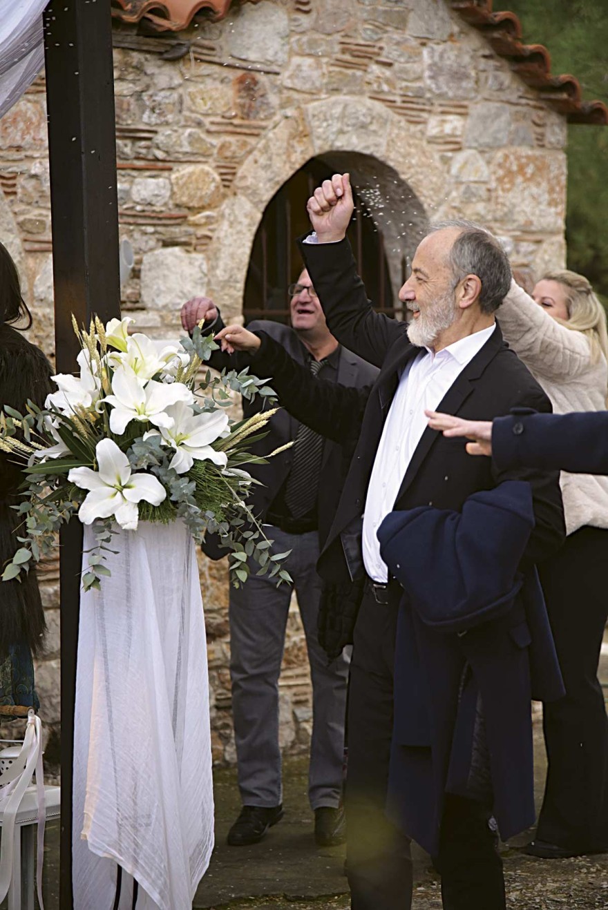 «Σασμός»: Οι πρώτες φωτογραφίες από τον «ματωμένο» γάμο Μαρίνας-Αντώνη! (εικόνες)