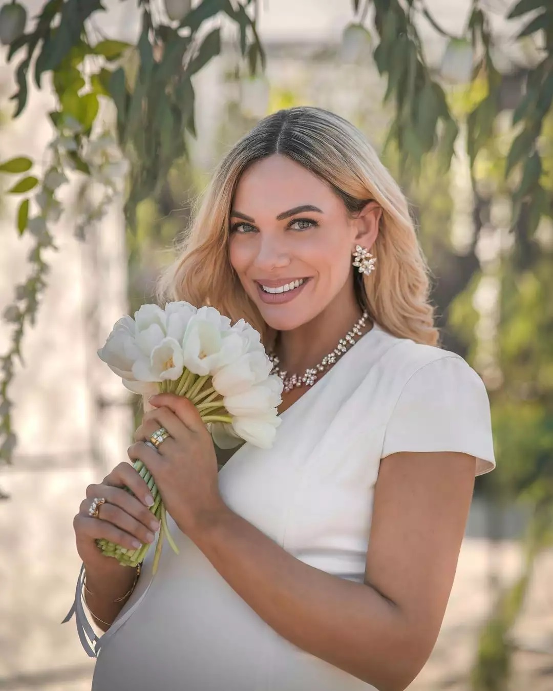 Πανέμορφη: Η Ιωάννα Μαλέσκου δημοσίευσε τις πρώτες φωτογραφίες από τον γάμο της! (εικόνες)