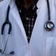 Θρίλερ με 15 θανάτους παιδιών σε δύο ελληνικά νοσοκομεία: «Ελέγχεται» ο καρδιοχειρουργός «Μεσσίας»