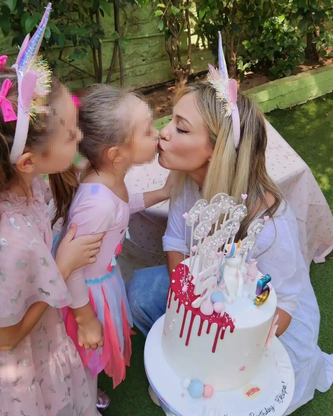 Πηνελόπη Αναστασοπούλου: Γιόρτασε τα 5α γενέθλια της κόρης της με ένα εντυπωσιακό πάρτι (εικόνες)