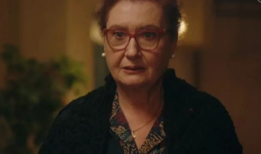 Φωτεινή Ντεμίρη: Η ηθοποιός ανακοίνωσε την είσοδο του γιου της, Τίτου Γρηγορόπουλου, στο «Ναυάγιο»- Η αποκάλυψη για τον ρόλο της στη σειρά