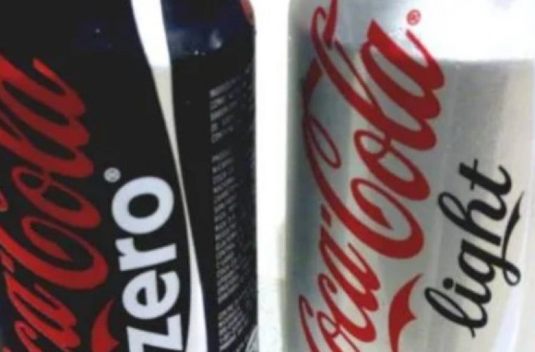 Coca cola light ή zero: Διατροφολόγος απαντά τι είναι πιο υγιεινό